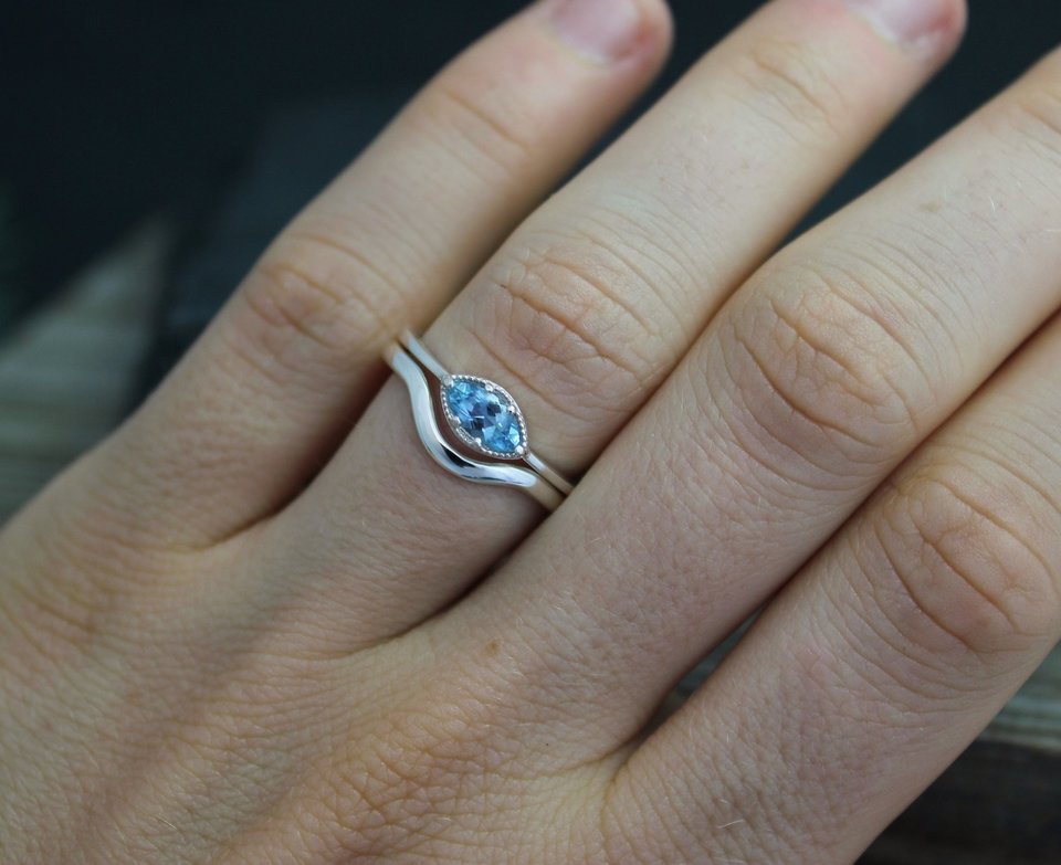 Sterling Silver Marquise Aquamarine Ring, Vintage Inspired East to West Ring, Sideways Marquise Ring, Genuine Aquamarine